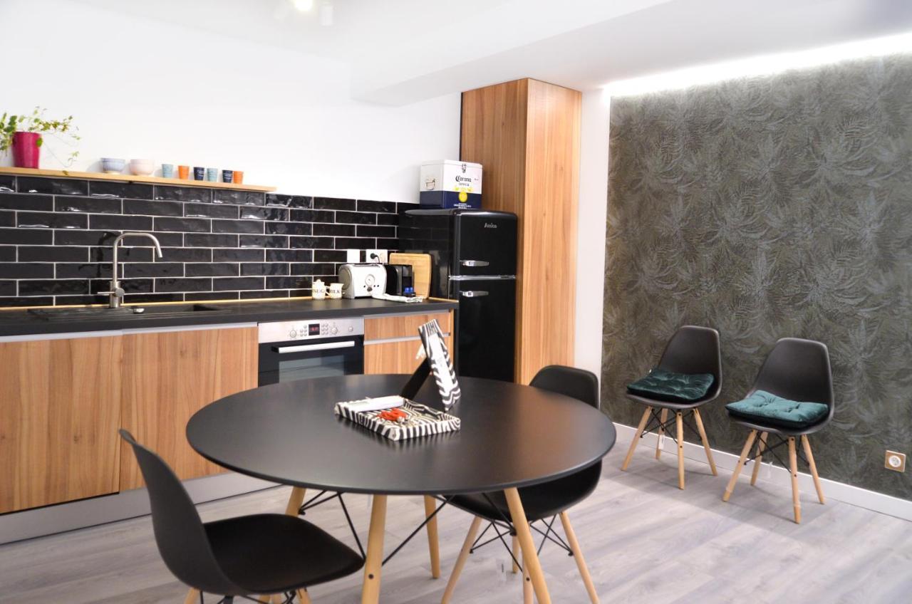 Luxury Pintoreria Vitoria Εξωτερικό φωτογραφία