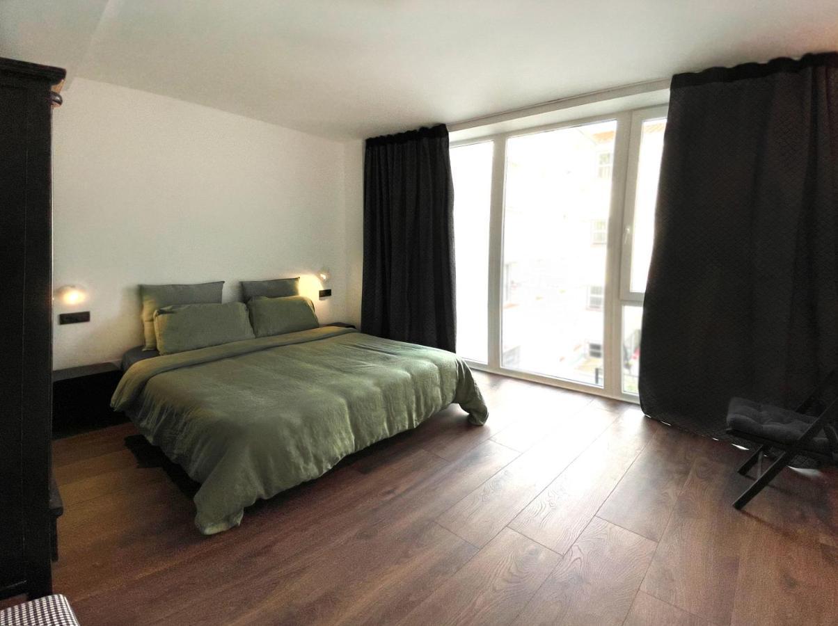 Luxury Pintoreria Vitoria Εξωτερικό φωτογραφία